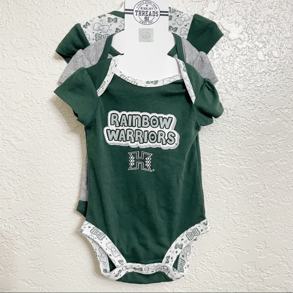 NWT University of Hawaii Rainbow Warriors Onesies 3-6 months